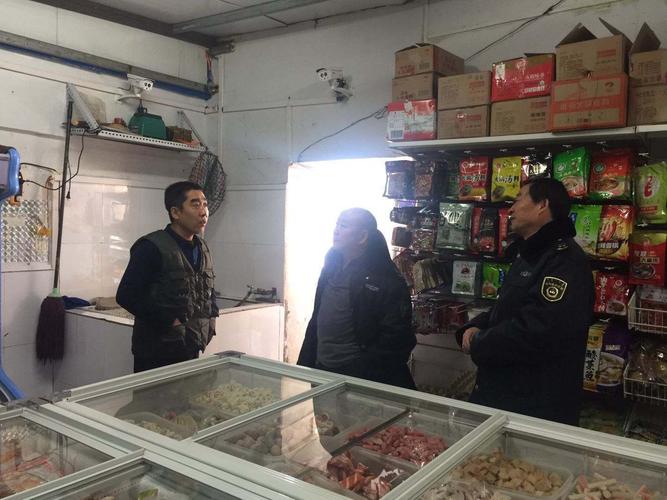 锡市食药工商质监局积极开展农村牧区食品销售示范店考核验收和复审